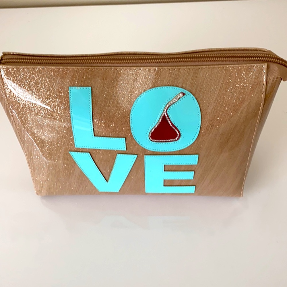 Hershey Love bag. So sweet sparkle laminate purse with LOVE!  NewWOTags